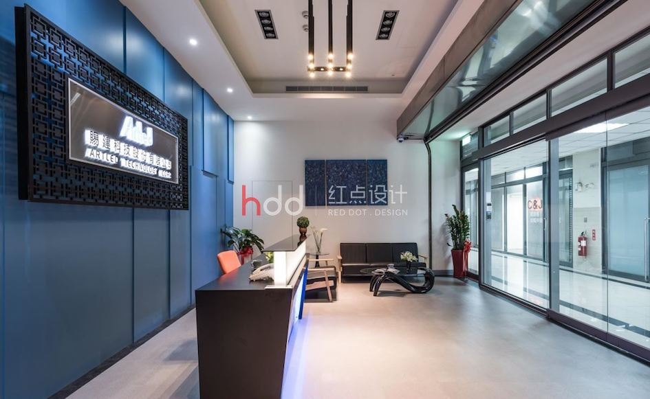 人文藝術環繞X LED燈展演! 顛覆想像的辦公空間-0.jpg 人文藝術環繞X LED燈展演! 顛覆想像的辦公空間-0.jpg